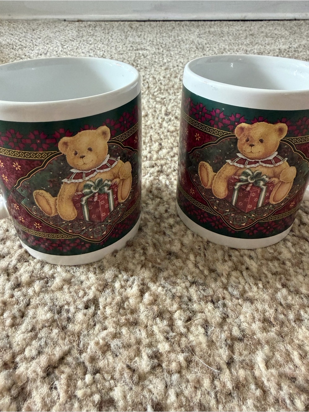 Vintage Cottage Core Holiday Teddy Bear Mug Set - Green/Red
